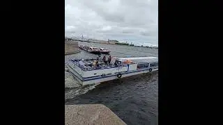 Водный транспорт в Спб