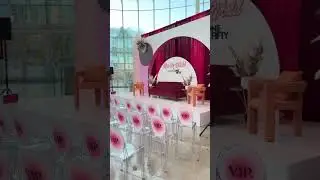 Event decor #backdrop #eventdecor #wood