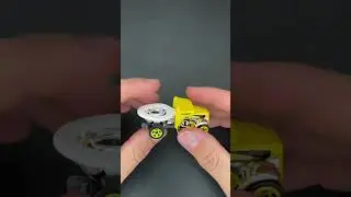 GOTTA GO HOTWHEELS TOILET CAR