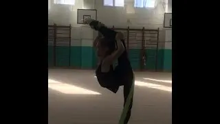 ГИМНАСТИКА В ПУБЛИЧНЫХ МЕСТАХ !!! Часть 2 !!!