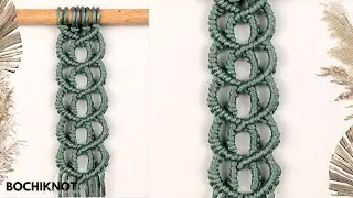 DIY Macrame Heart Chain Pattern With the Half Hitch Knot Technique!