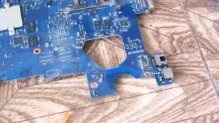 samsung np 305v 5z не заряжается