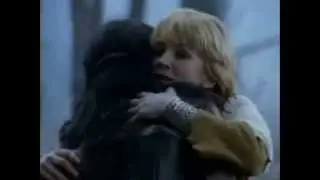 Xena & Gabrielle - Footprints In The Sand