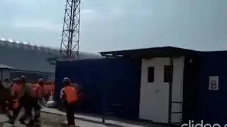 Тоҷикову Узбеко бинен чикор кардан