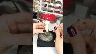 Needle felting a mushroom #mushroom #needlefelting #fiberart #art
