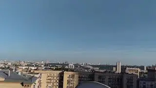 На крыше природа