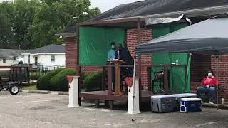 St. Paul’s Own Pastor Pierson {I’ll Say Yes}