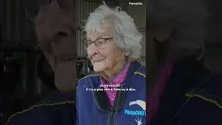 Une centenaire s'offre un saut en parachute pour son anniversaire