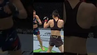 KO with a high kick to the head: Zhang Weili Vs Rose Namajunas. (1/3) #shorts