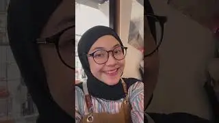 NAHAN BERAK SORE HARI CEWEK CANTIK KENTUT DEPAN TOILET
