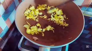 সব মেয়েদের নিজের পায়ে দাঁড়ানো উঠিত, স্বাবলম্বী হওয়া উঠিত। ফাহমিদা আফরিন .