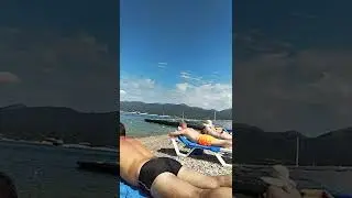 Камила на пляже, Кабардинка