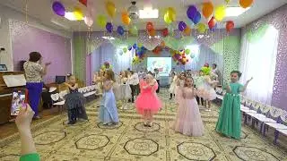 песни на выпускной в детском саду "Почемучки" автор М. Басова