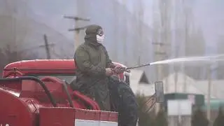 АЛАЙДЫН БОРБОРУ ГҮЛЧӨДӨ КҮН САЙЫН ДЕЗИНФЕКЦИЯ ИШТЕРИ ЖҮРҮҮДӨ.