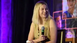 Dallas Riverdale Con 2019 - Tiera Skovbye Part 1/2