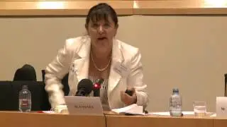 Dr. Monika Gyenes talking about oral cancer screening programmes at 2012 WOHD summit