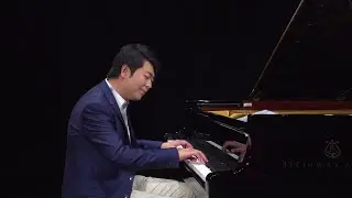Lang Lang spricht über Kuhlaus Piano Sonatine in C-Dur, Op. 20 Nr. 1 - 3. Rondo