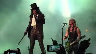 Alice Cooper - Feed My Frankenstein - Live