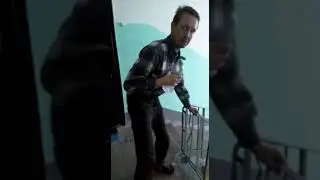 Алкаш пришел за бутылкой.жесткий Бодун-Drunk came for a bottle. Tough Bodun! Подборка самые смешные