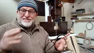Нужна ли бочкообразность на колесах ленточных  пил  ?