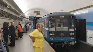 Спецсостав после прогулки по КВЛ по возвращается в тч-3 Московское через Невский проспект! 