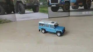 Обзор модели Land Rover Defender 110, масштаб 1:43, "Cararama".