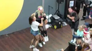 (HD) Krista Siegfrids Marry me Live @ Willa, Hyvinkää
