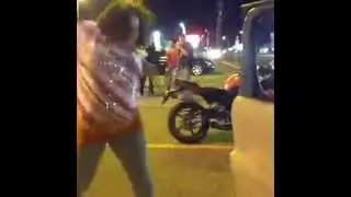 Жирдяйка отжигает)