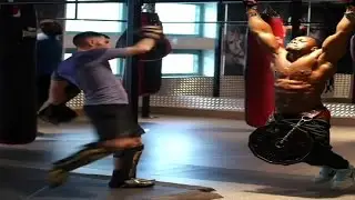 Ulisses World Hard Abs Workout