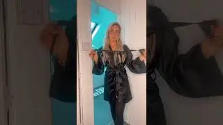 Hot moms always wear it BEST! 