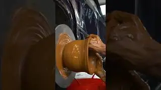 🍯 Первое правило – крутить всегда. Второе правило – крутить везде👍#ceramicsschool