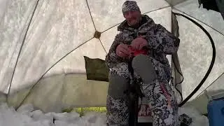 PIKE IN SEVERE FROST!!! HOW TO SURVIVE?!?! TIP-UPS, SETTINGS