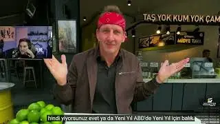 Rreaenee 24 saat boyunca türk yemekleri yiyen turisti izliyor.