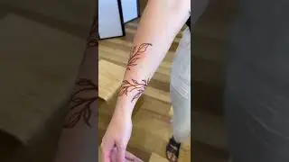 Leaves Design Bracelet Tattoo