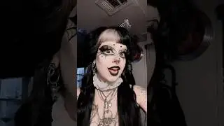 My back like a vertebrae 🦴🤡 #makeup #clownmakeup #icp