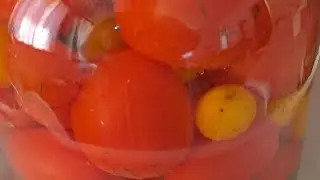 Квашеные  помидоры,
