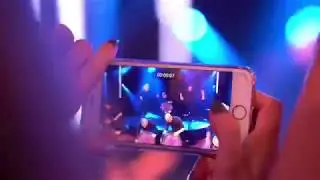 Шоу танцующих официантов Ильи Давыдова в Zhavoronki Event Hall