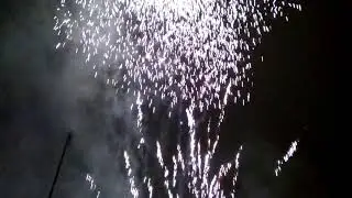 Салют 2018 возле гаражей