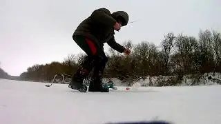 ПЕРВЫЙ ВЫХОД НА ЛЕД, ЗИМНЯЯ РЫБАЛКА
