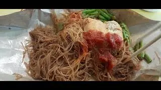Sa halagang $3,20cent My pancit tufo at sitaw kana Tara almusal po tayo