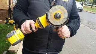 TEST DeWALT DCG414 MAKITA DGA504