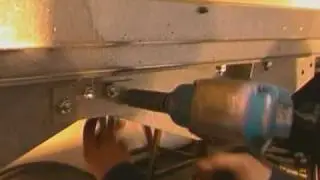Saris Stoßdämpfermontage - Anhänger Kröger Serie