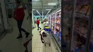 Челлендж - покупаем продукты спиной 🙃