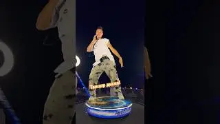 Макс- танцор диско! 