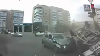 ПИПЕЦ ! ТАРАН УЖАСНЫЙ ! ВОЗМОЖНО КТО ТО УМЕР ! УЖАССССС ! ! ! !