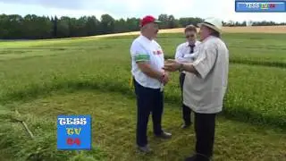 Лукашенко вместе с Депардье косит траву!!!