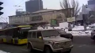 Фура с картошкой и ВАЗ 2101 в Киеве