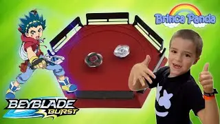 Arena Beyblade Unboxing e Batalhas  🌈Brincapanda