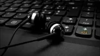 Dummy Head Recording (Binaural recording, to listen with headphones)