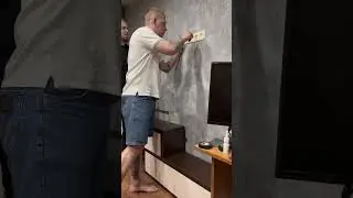 Типичный друг помощник #помощь #shorts #shortvideo #смех #приколы #подпишись #юмор